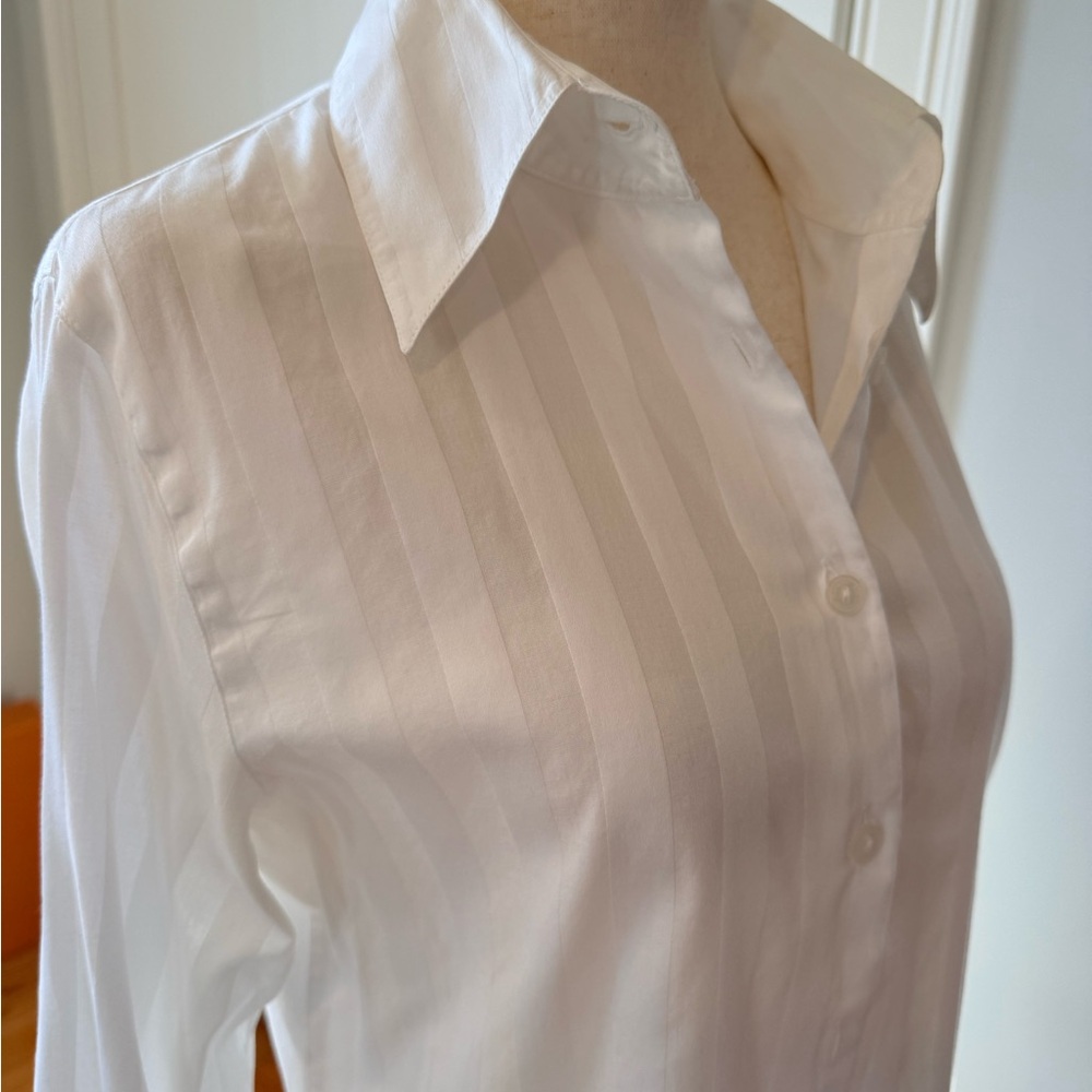 Anne Fontaine White Fitted Button-Down Shirt - Picture 12 of 13